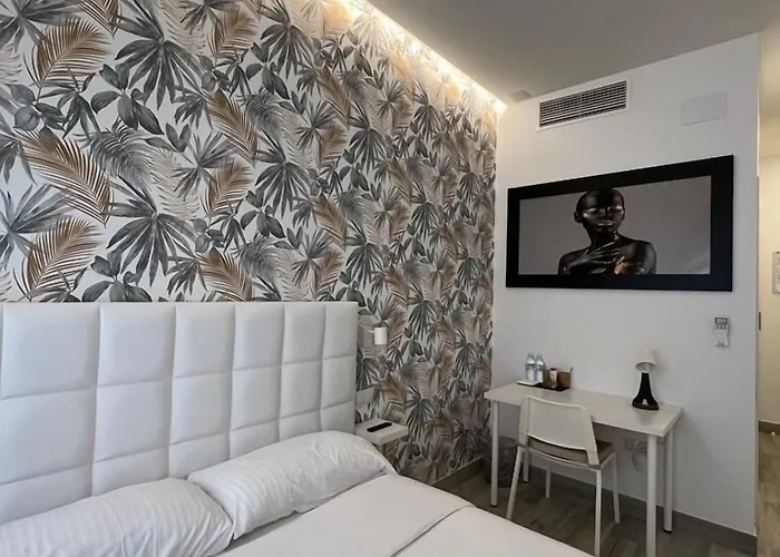 Hotel Ch Tanez Carolina A Madrid